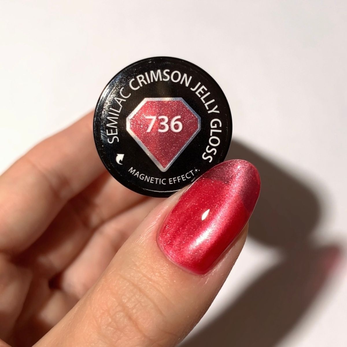 Wiśniowoczerwony magnetyczny lakier hybrydowy Semilac Her Aura 736 Crimson Jelly Gloss
